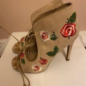 Pink Betsy Johnson open toe heels,